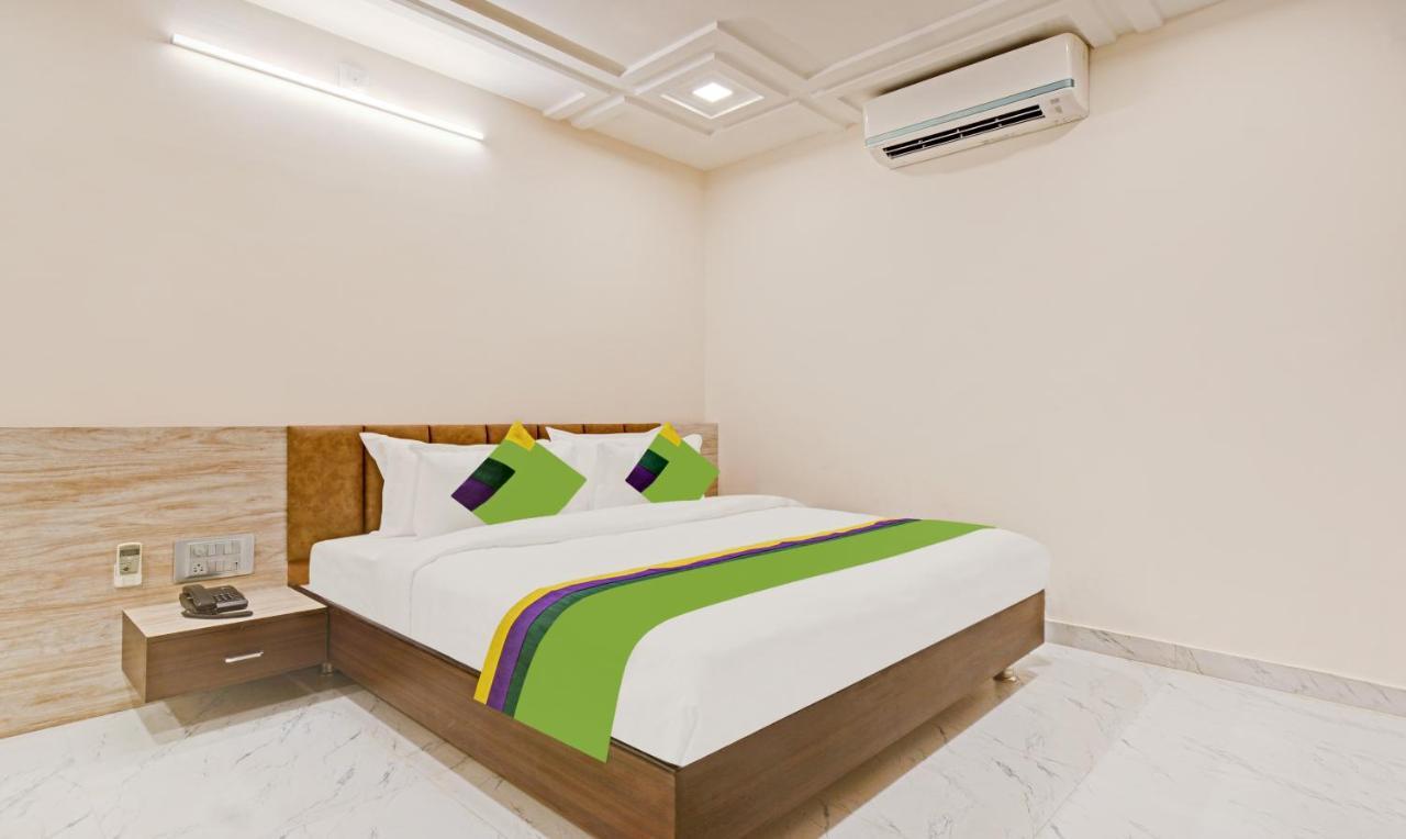 Treebo Paras Raj Near City Palace Udaipur Extérieur photo